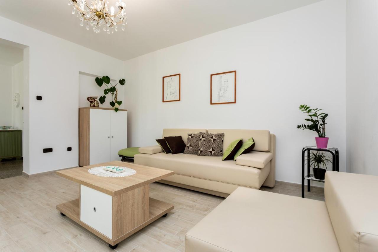Apartments Hana Башка Экстерьер фото